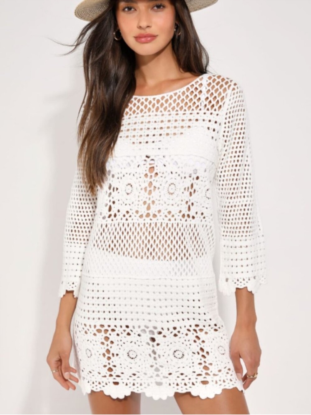 4SI3NNA White Crochet Beach Coverup